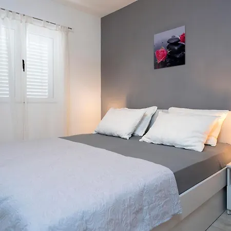 Σπίτι διακοπών House Beleca Χβαρ